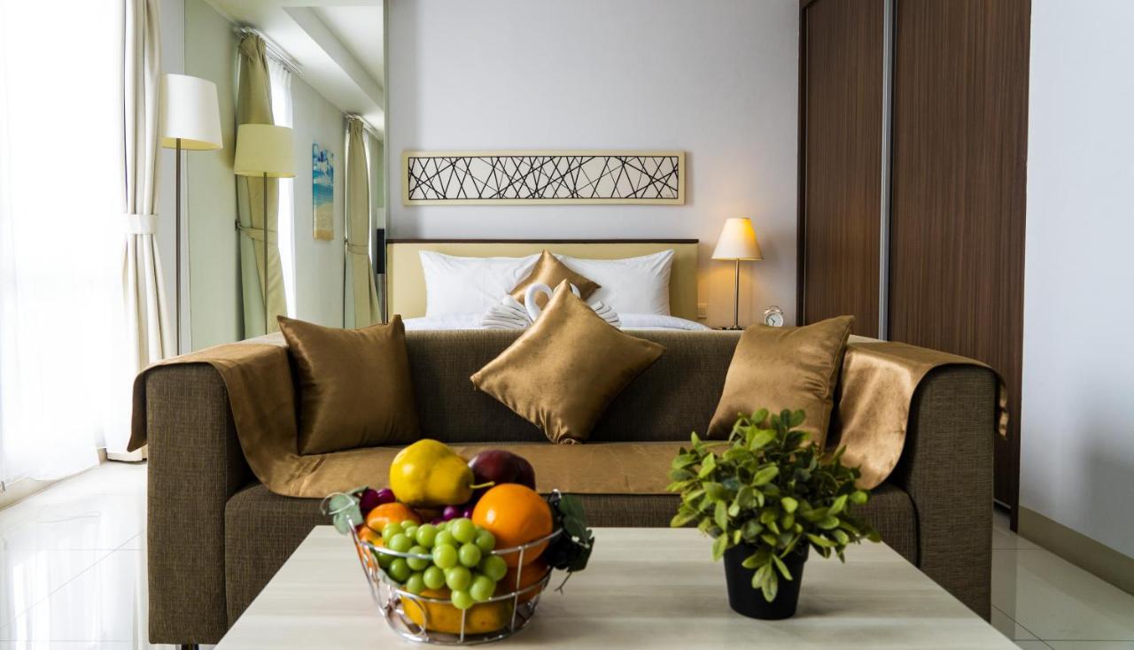 Azalea Suites Cikarang By Jayakarta Group Exterior foto