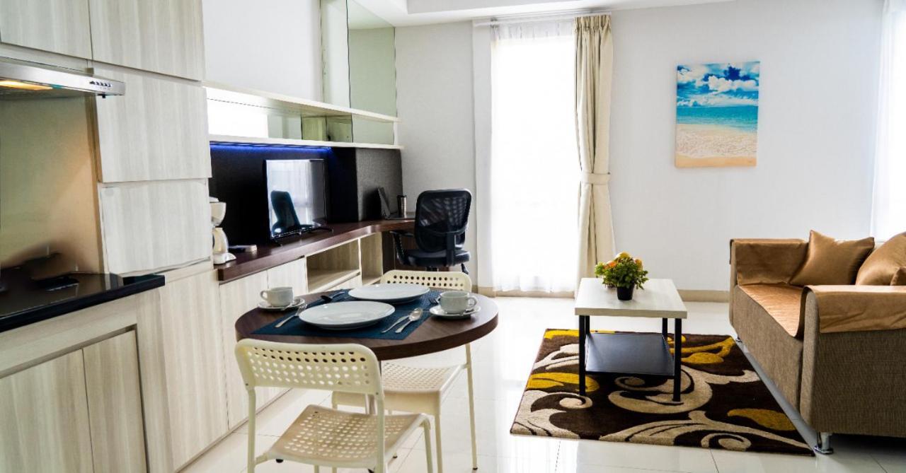Azalea Suites Cikarang By Jayakarta Group Exterior foto